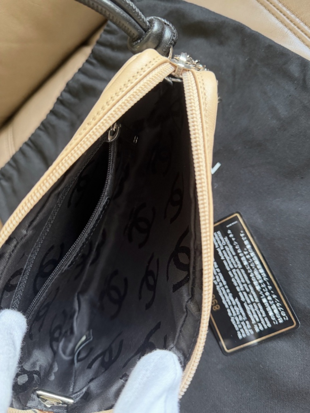Chanel Classic CC Logo Cambon Pochette Quilted Leather Small Shoulder Bag Black - Picture 8 of 15
